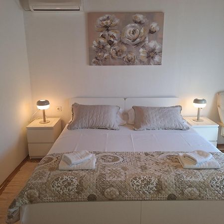 Holiday House With A Parking Space Svirce, Hvar - 17682 Vrbanj Extérieur photo